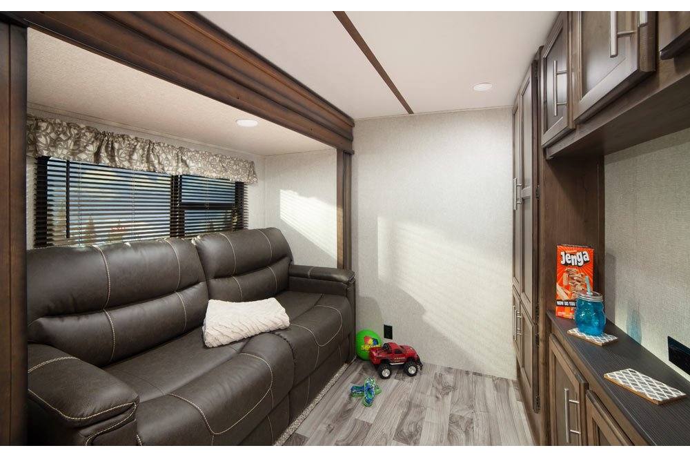 2018 Cougar by Keystone 369BHS for sale in Silsbee, TX. Sherrod RV