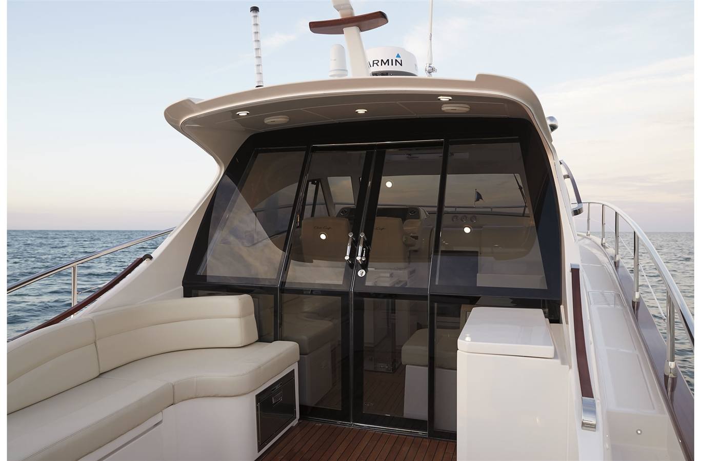 2019 Chris Craft Commander 44