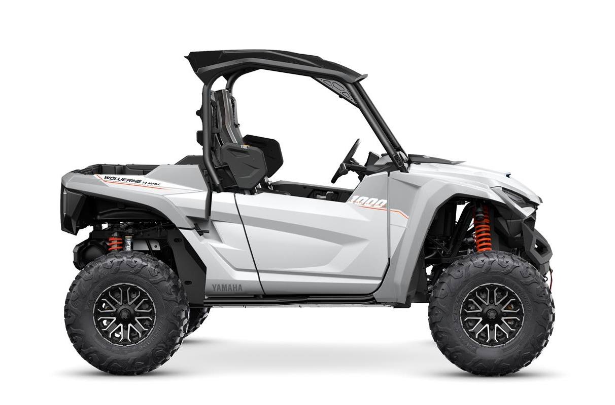 Side x Side U Motors Inc. Fargo, ND (701) 2325000