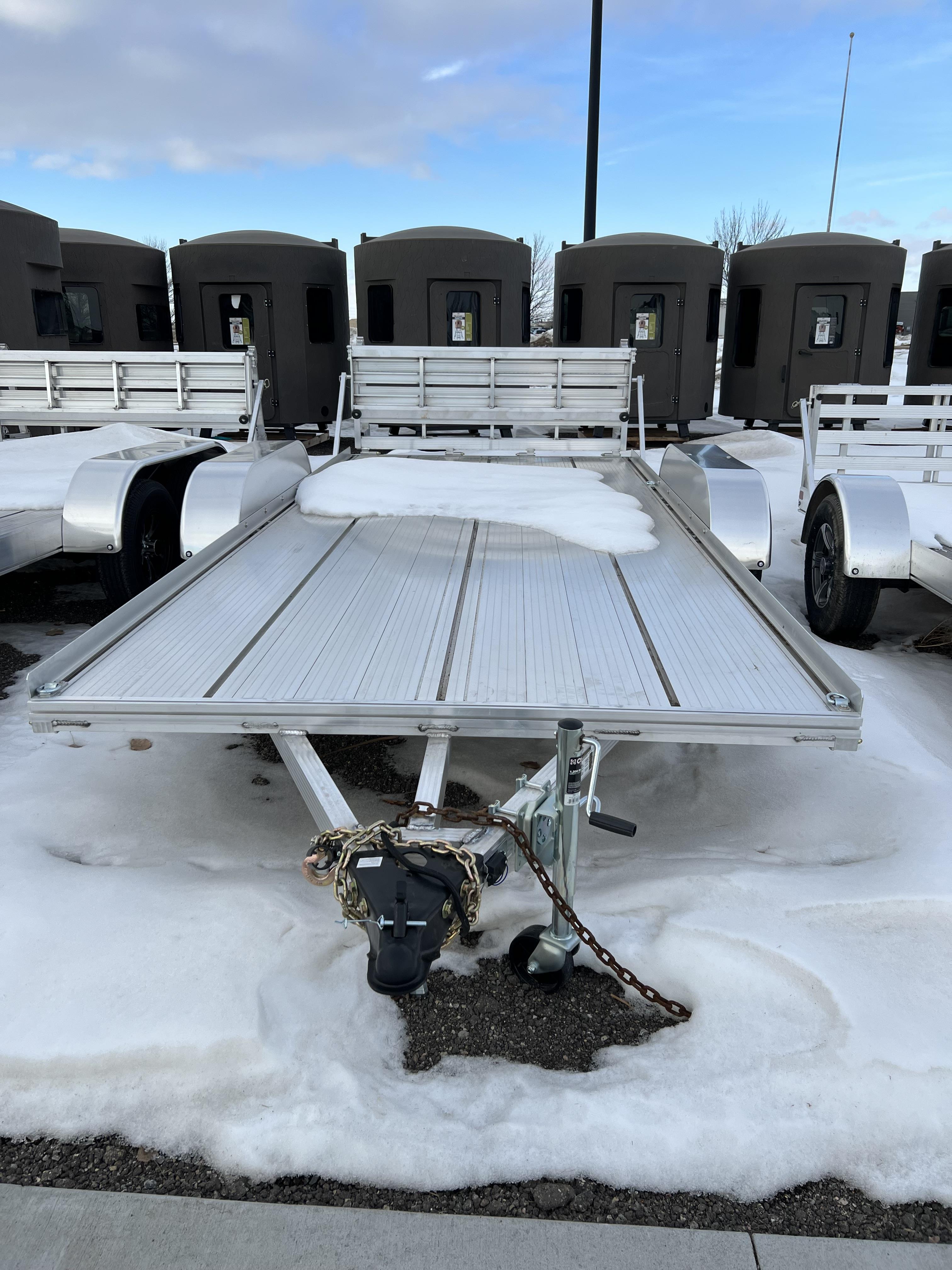 Trailer Woodland Marine Devils Lake, ND (701) 3810863