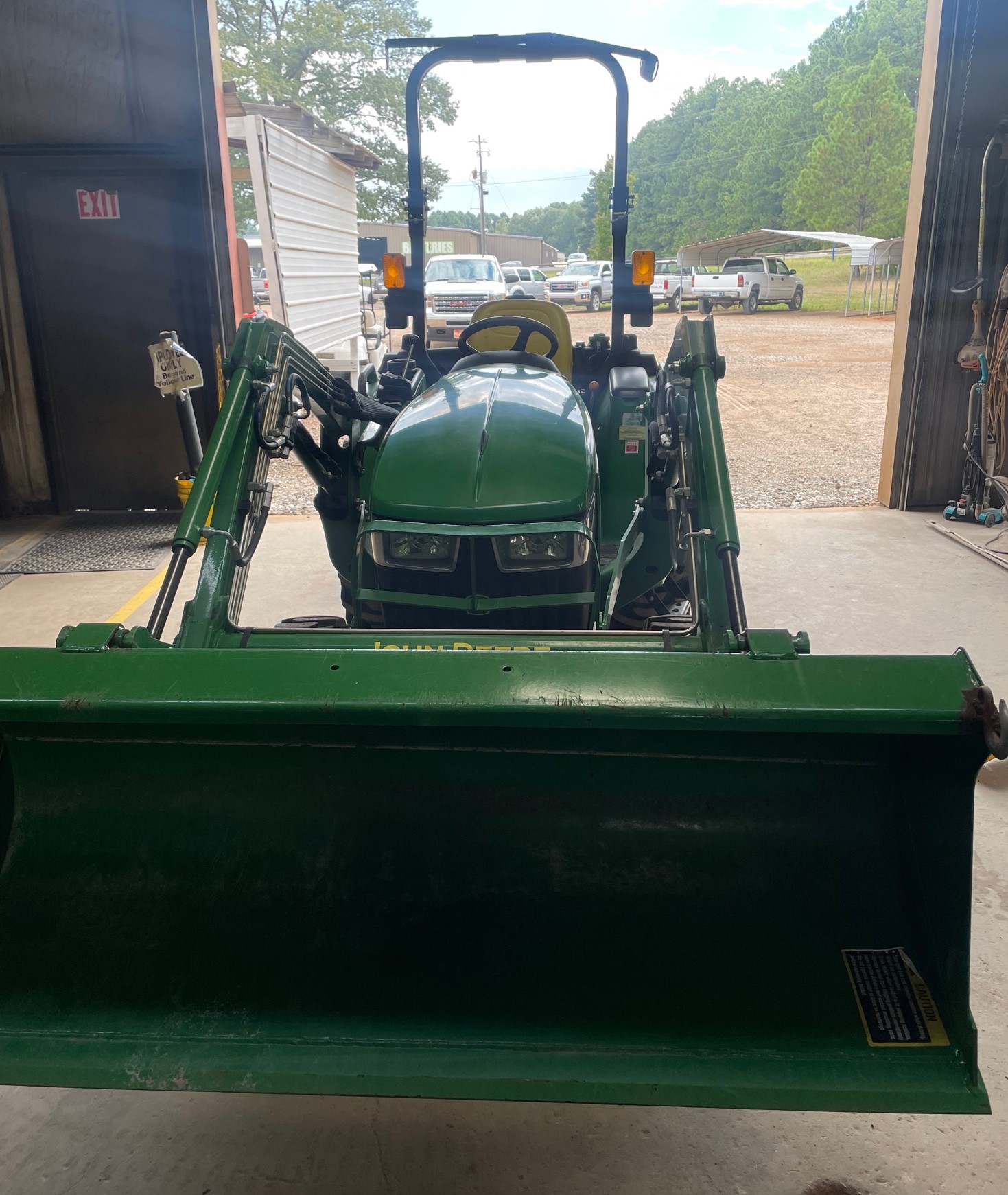 Fallin Tractor Magnolia Ar - ftvqo6h