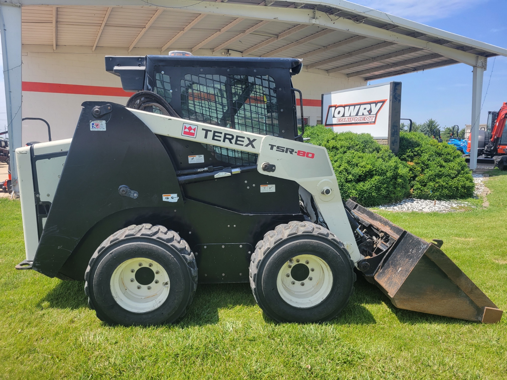 Used Inventory Lowry Equipment Inc. Montezuma, IA (641) 6233837