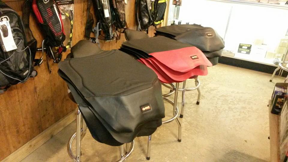 Hump Seat Cover For In Martinsville Mud Motorsports Hump Seat Cover