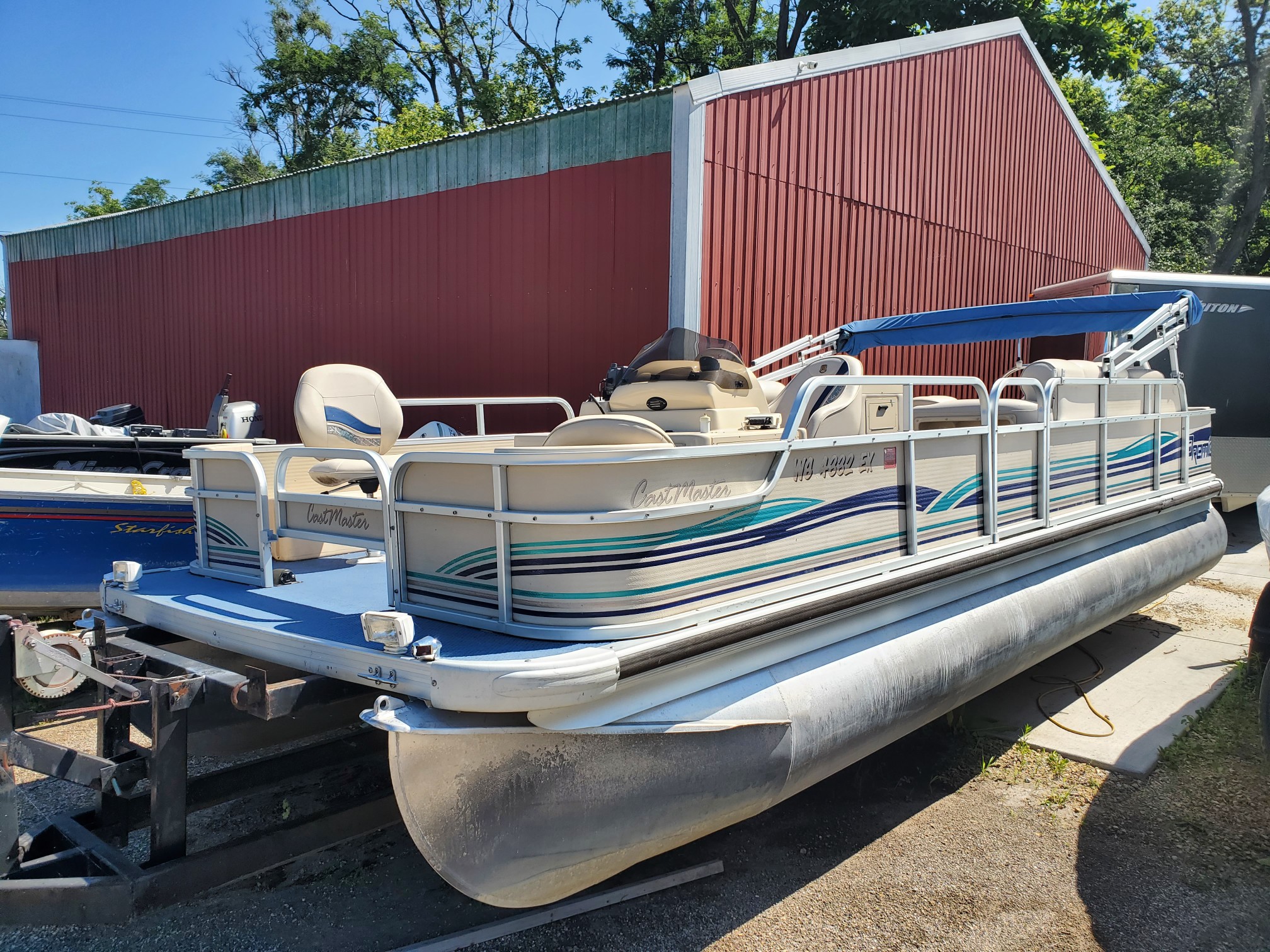Used Pontoons Quam's Marine & Motor Sports Stoughton, WI (608) 8733366