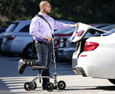 Knee Scooters / Turning Leg Caddys