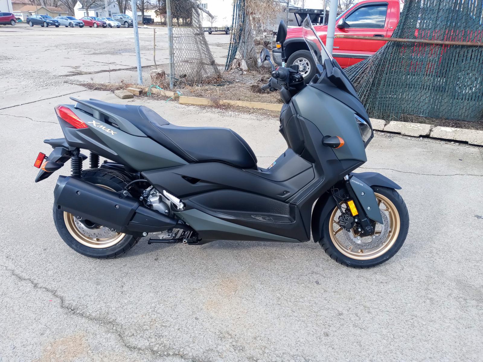 New Scooters World of Powersports Inc.