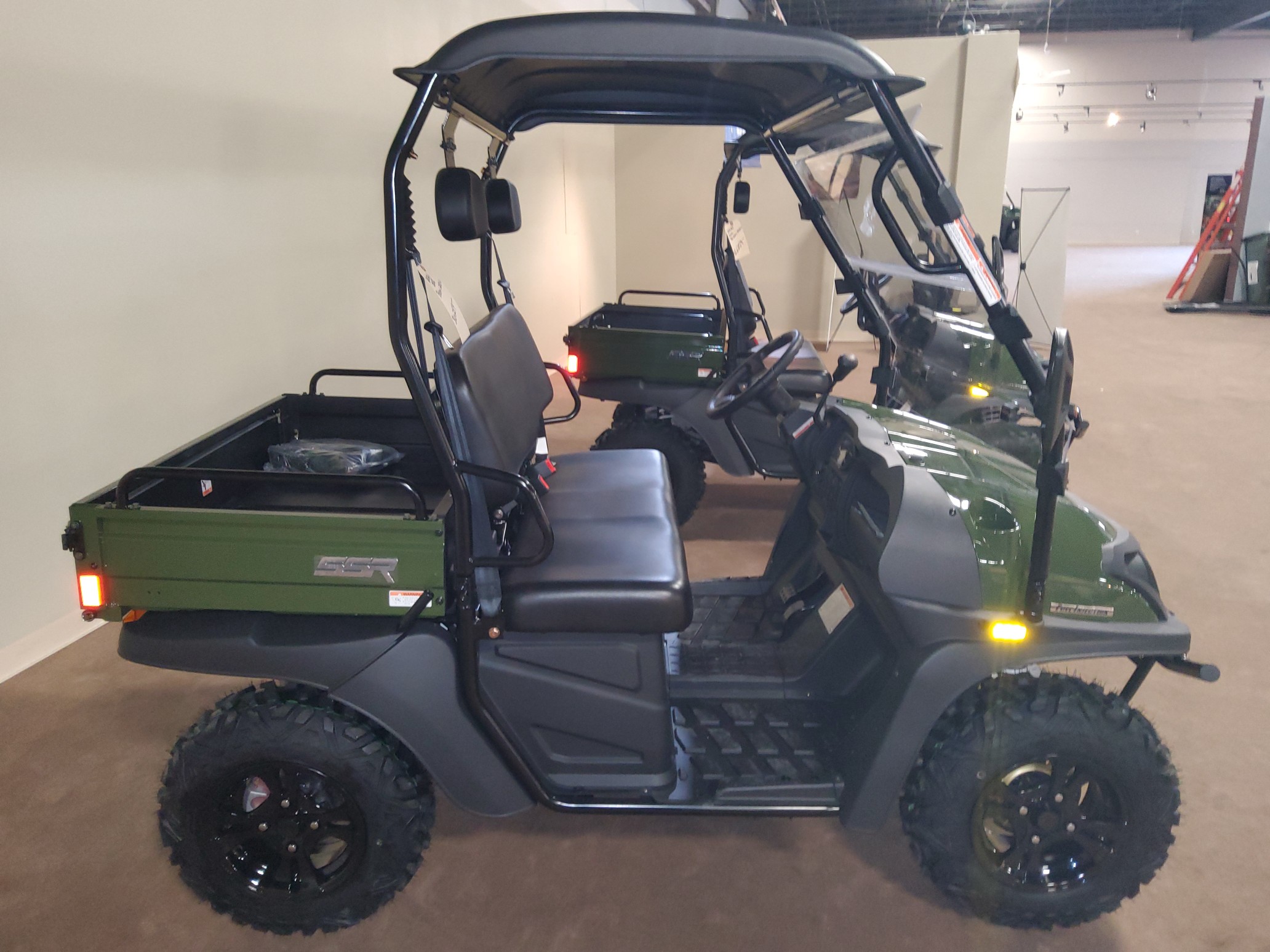 New Side x Side World of Powersports Inc.