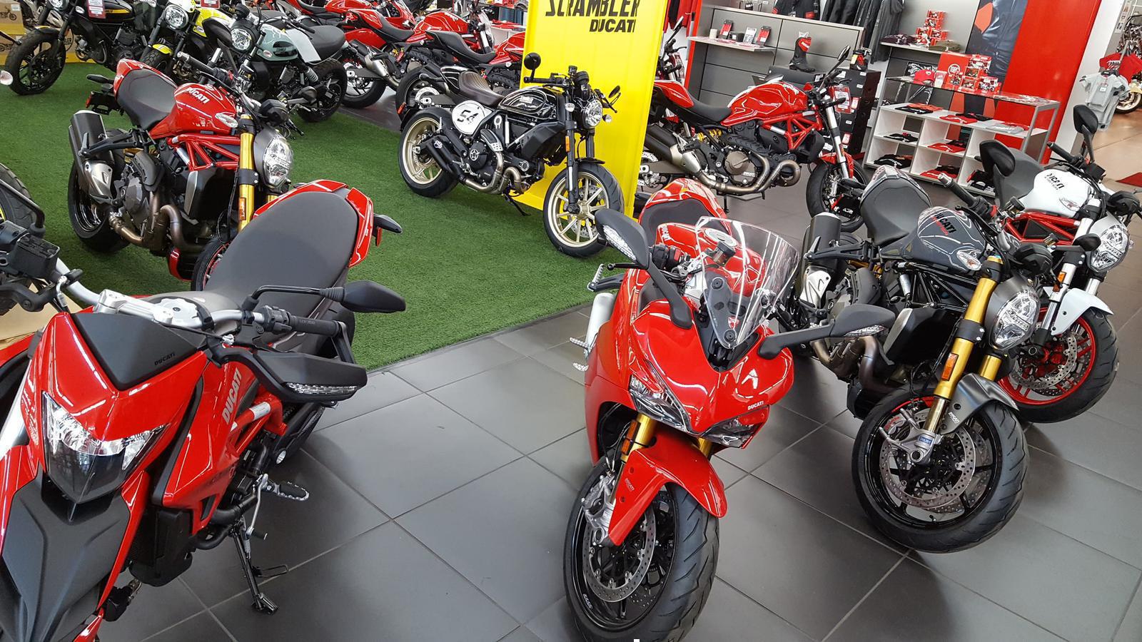 Ducati Showroom Pony Powersports Columbus Westerville, OH (614) 2127888