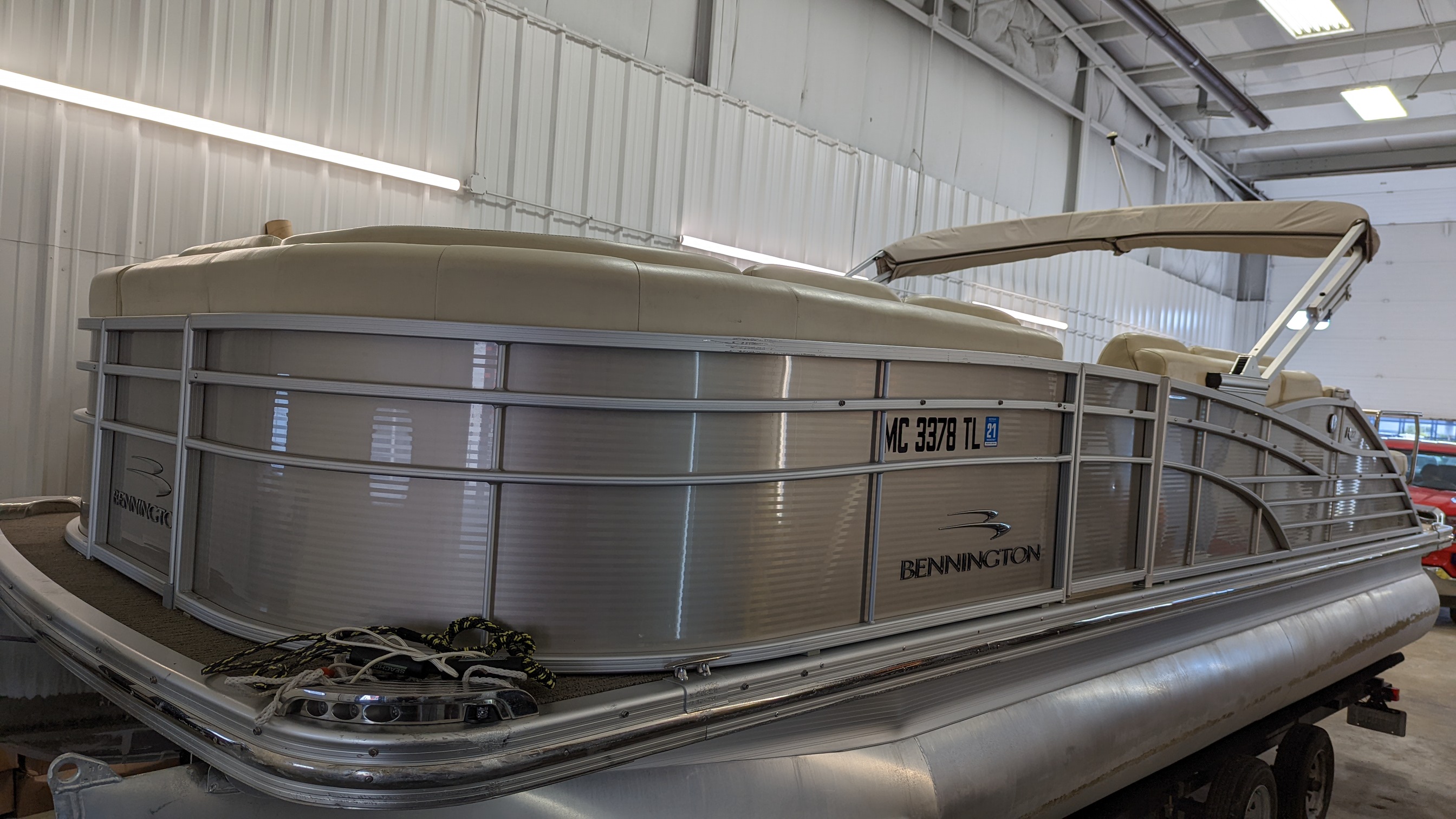 Pontoon and Pontoons Wilson Marine