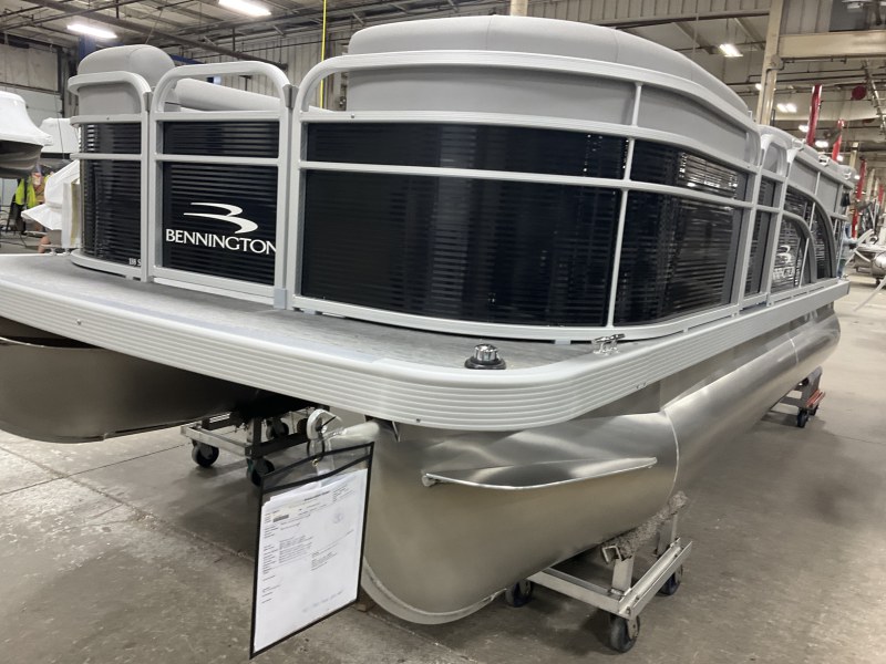 Pontoons Wilson Marine
