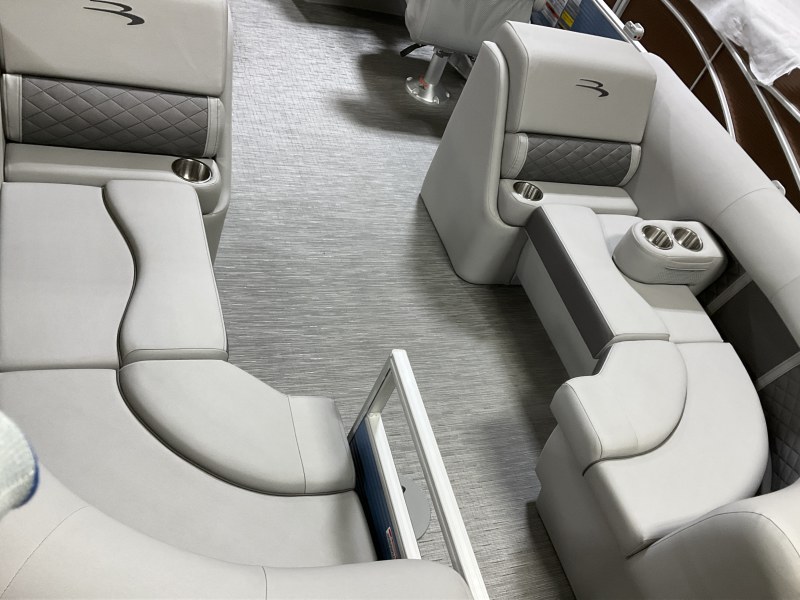 Pontoons Wilson Marine