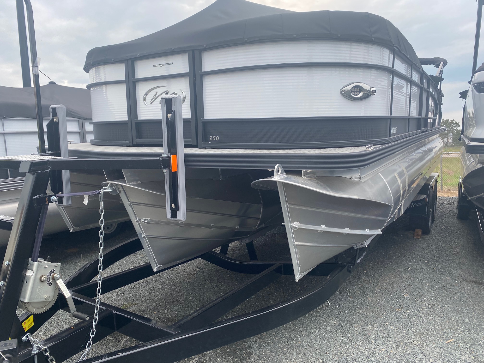 New Pontoons For Sale Minneapolis, MN Pontoon Dealer