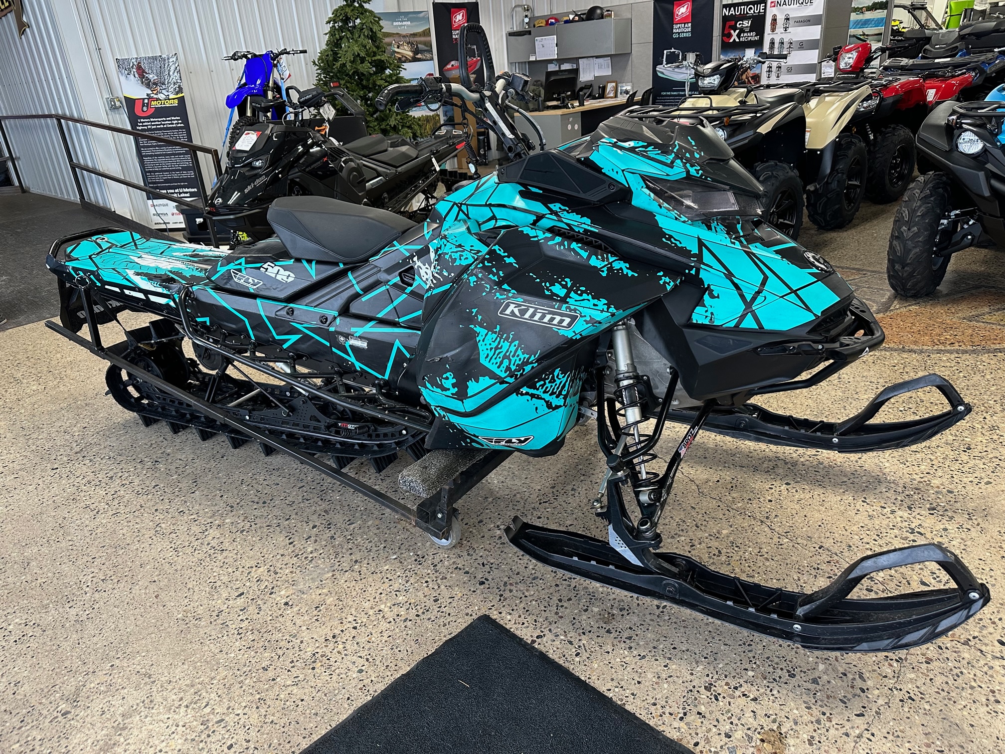 Snowmobile U Motors Inc. Fargo, ND (701) 2325000