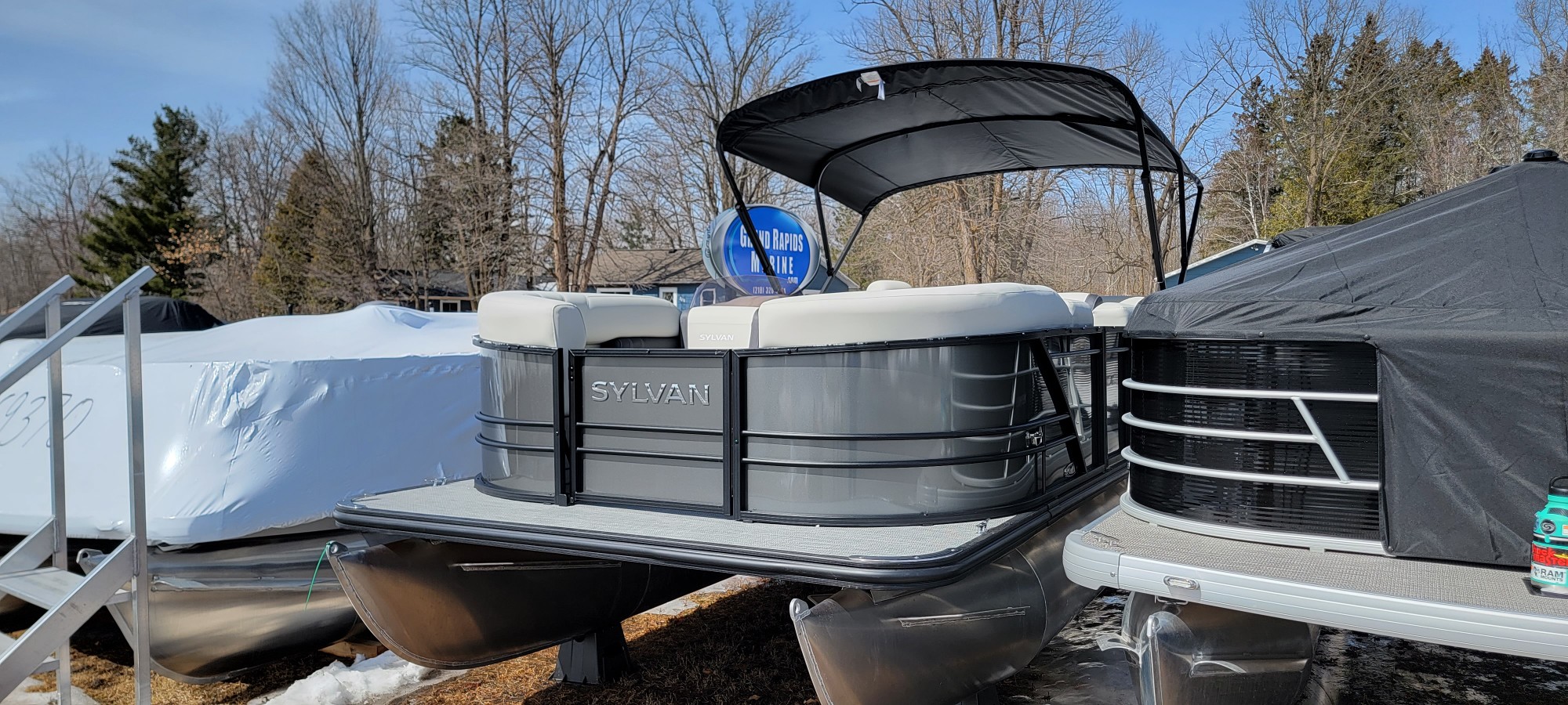 Pontoons from Sylvan Grand Rapids Marine Grand Rapids, MN (218) 3260351