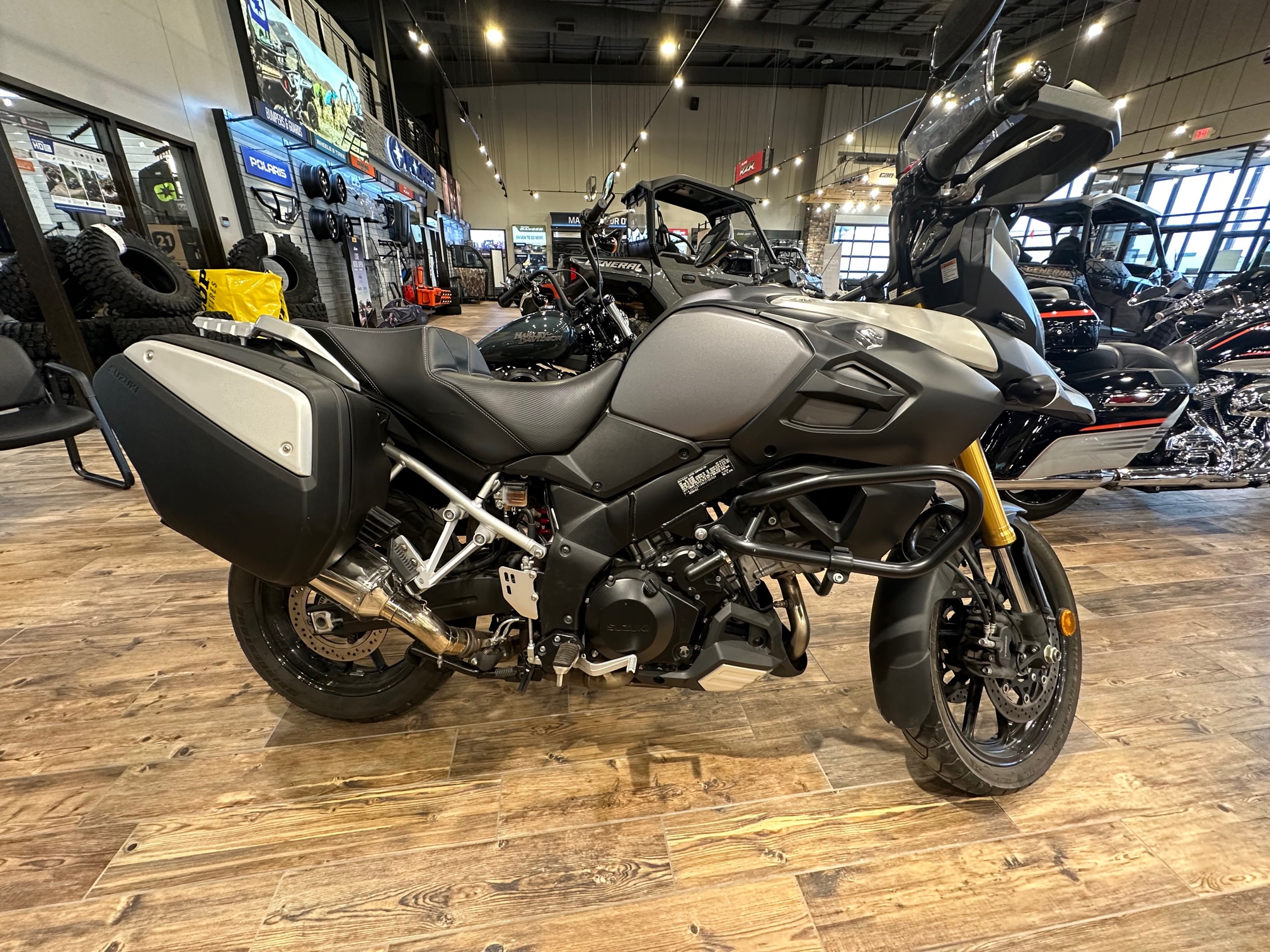 Used Inventory Mountaineer Indian® Motorcycle WV (304) 3703101