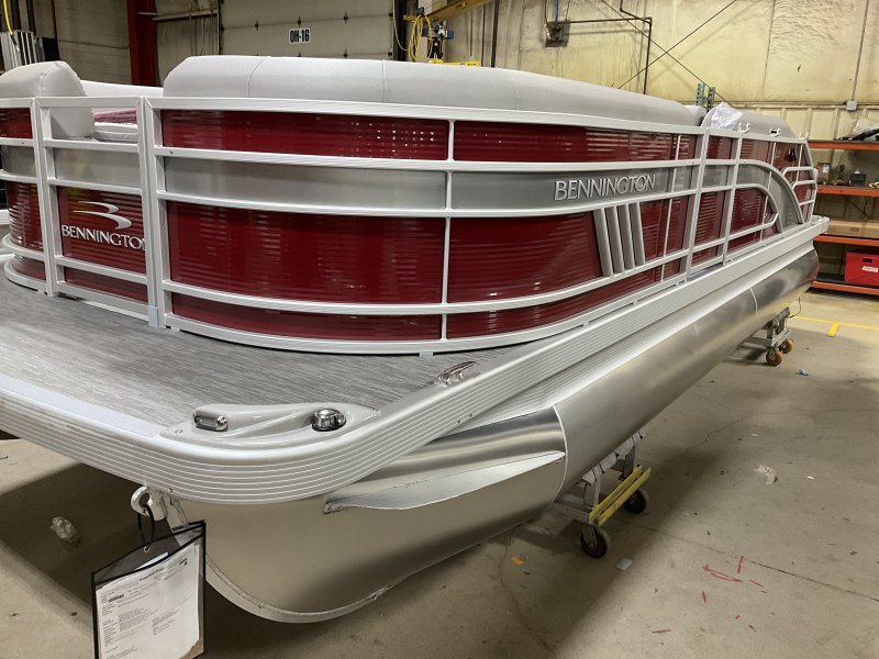 Pontoons Miller Marine St. Cloud, MN (320) 4071900