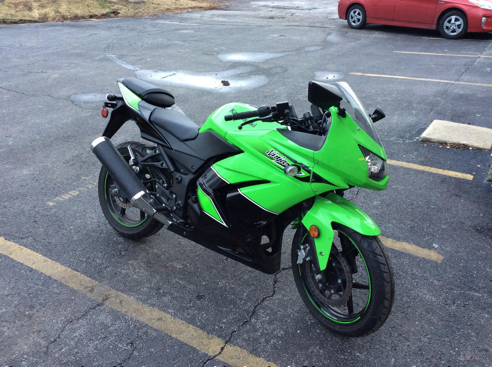 2011 Kawasaki EX250 for sale in Crete, IL | Wizards of Wheels Yamaha Kawasaki (708) 672-5603