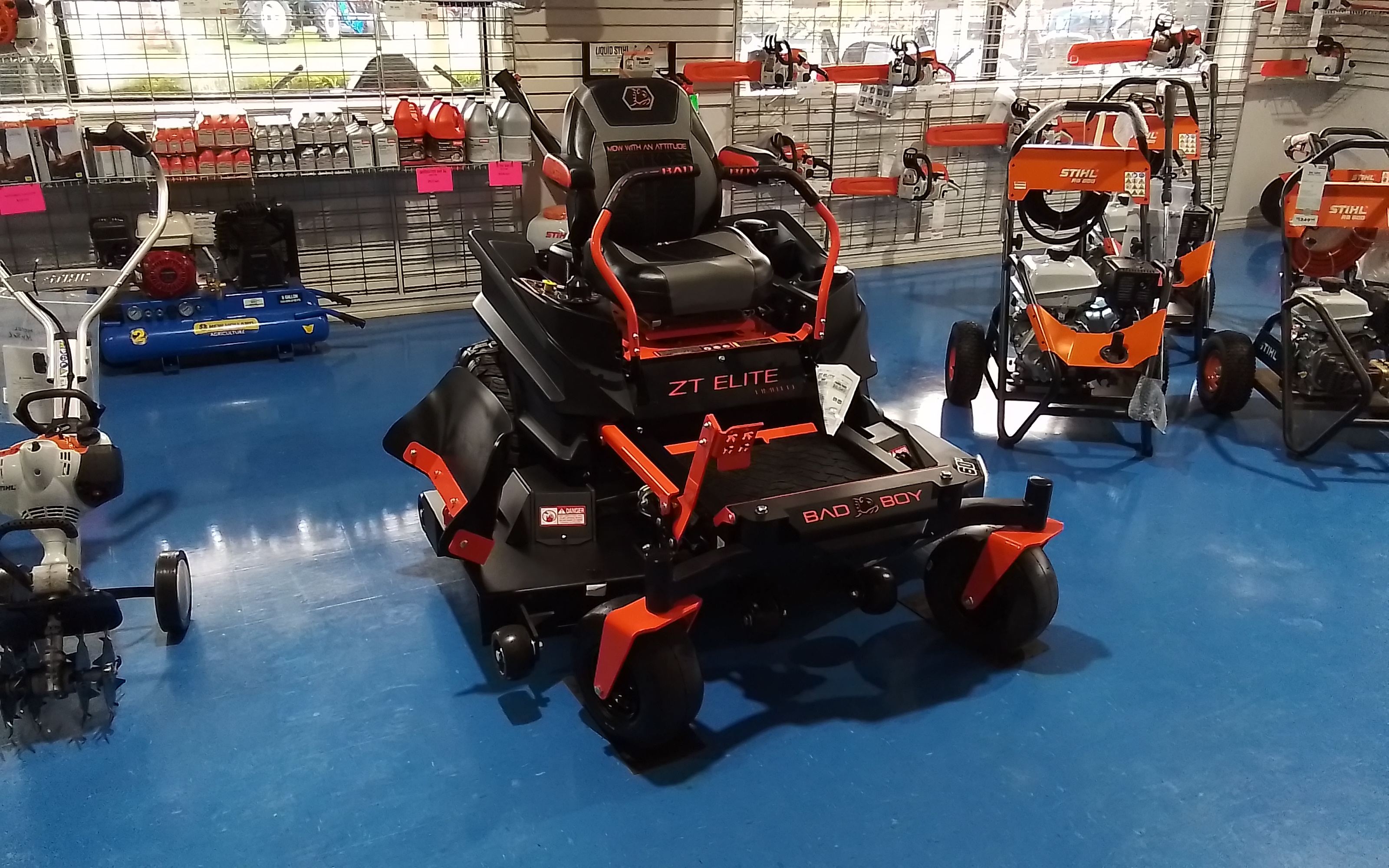 Inventory Collins Tractor and Equipment Crockett, TX (936) 5443157