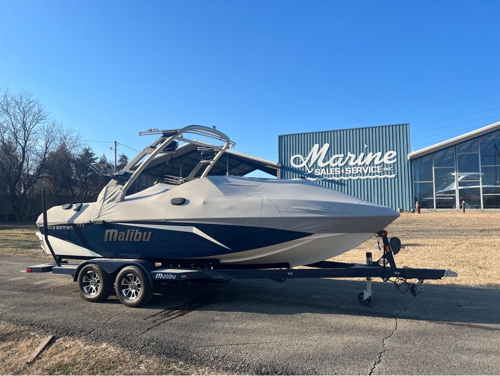 Used Boats and Pontoons For Sale Louisville, KY Pontoon Dealer