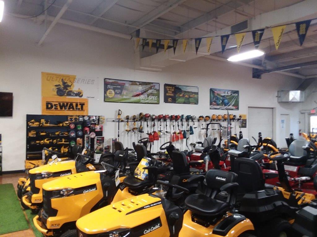 Store Gallery Charlie's Small Engine Sales and Repair Tiffin, OH (419