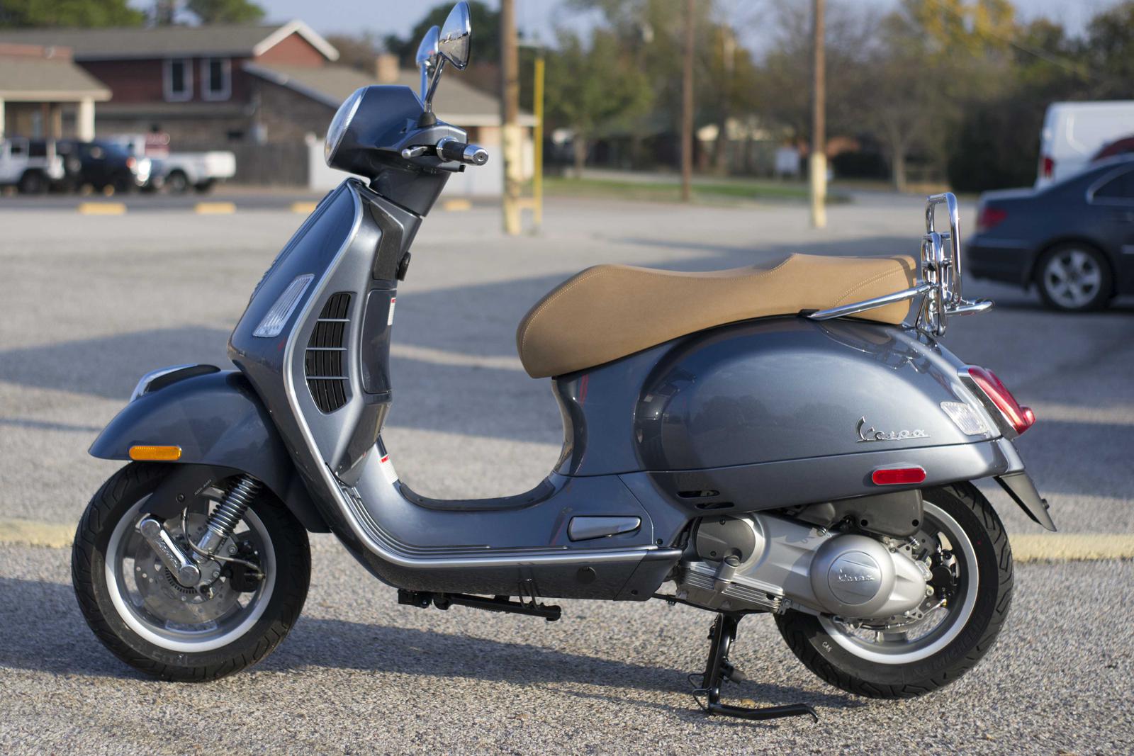 vespa 300 gts 2018