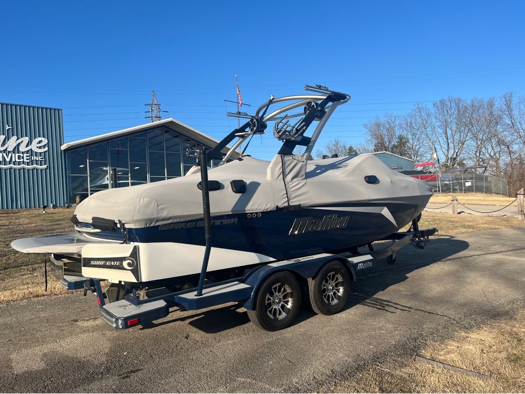 Used Boats and Pontoons For Sale Louisville, KY Pontoon Dealer