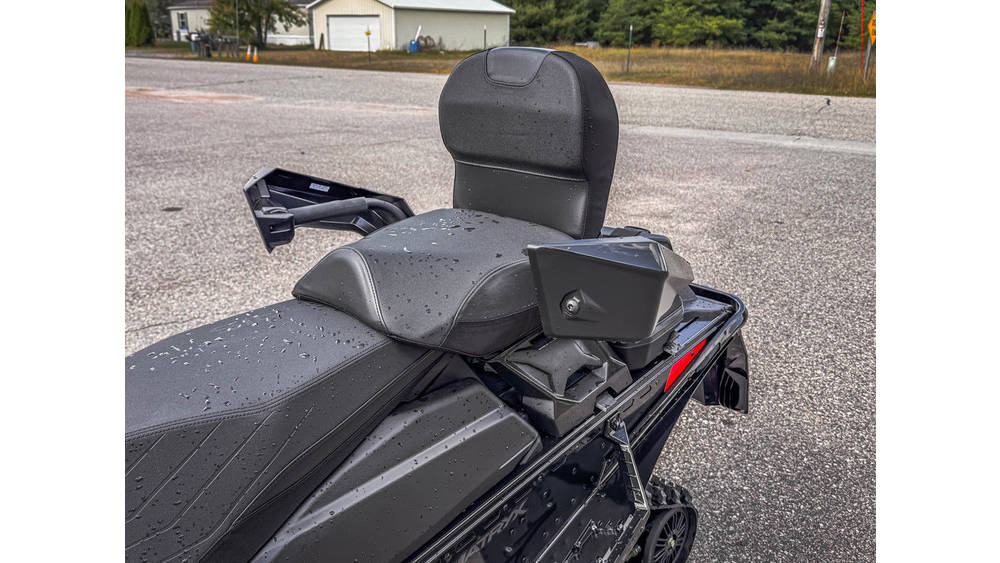 2023 Polaris 650 indy adventure x2 137 - Wisconsin Rapids, WI