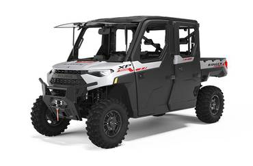 RANGER CREW XP 1000 NorthStar Trail Boss Ghost White/Perf Red - RIDE COMMAND Package