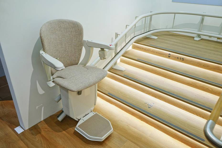 Pin By The Indianapolis Stairlift Com On Indoor Stairlifts Chair Lift Stair Lift Stairs