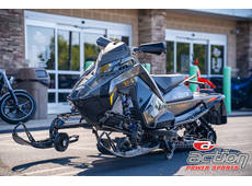 2025 Polaris 650 Indy XCR 136 Shadow Gray / Gloss Black - Waukesha, WI