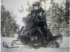 2025 Polaris 850 Indy XCR 136 Shadow Gray / Gloss Black - Lincoln Park, MI