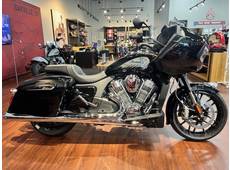 2024 Indian Motorcycle Challenger® Black Metallic - Oakville, ON