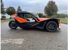 2024 Slingshot Slingshot® SL AutoDrive Volt Orange - Dimondale, MI