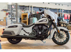 2024 Indian Motorcycle Chieftain® Dark Horse®-Ghost White Met Sm/Graphics - Dunmore, PA