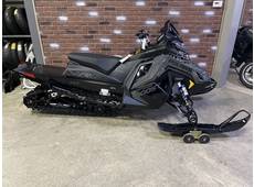 2025 Polaris Boost Indy VR1 137 Shadow Gray / Gloss Black - Dimondale, MI