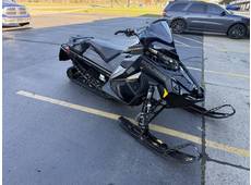 2023 Polaris prostar s4 indy adventure 137 - Ann Arbor, MI