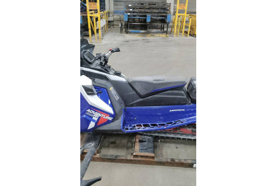 2023 850 indy adventure 137
