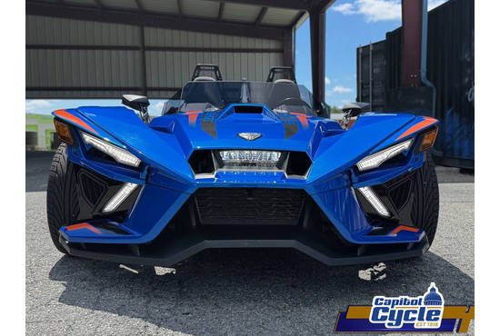 2024 Slingshot® R Radar Blue Fade
