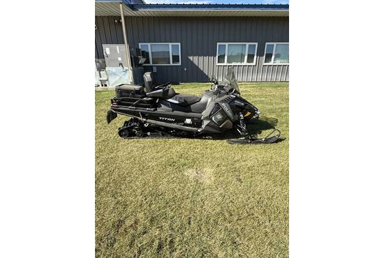 2025 S PROSTAR S4 TITAN ADV 155