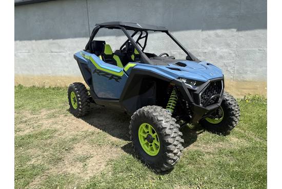 2025 rzr pro xp® ultimate