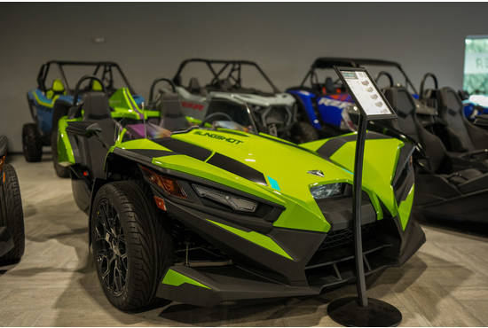 2025 slingshot® sl (autodrive)