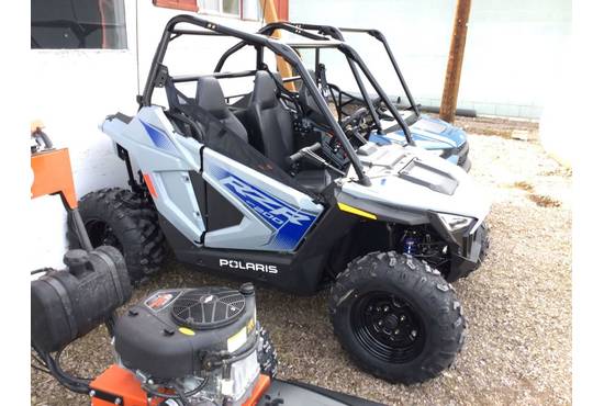 2025 rzr® 200 efi