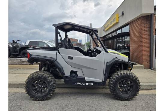 2024 general® xp 1000 sport