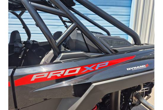 2025 rzr pro xp® 4 ultimate