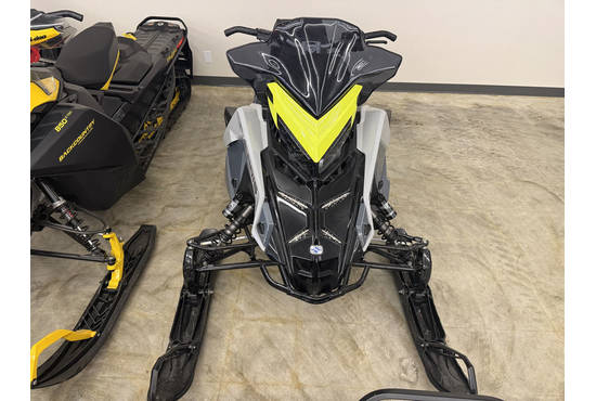 2022 850 indy adventure 137