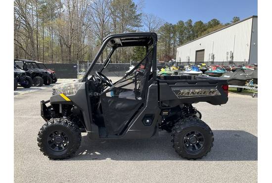 2025 Ranger 1000 Premium Polaris Pursuit Camo