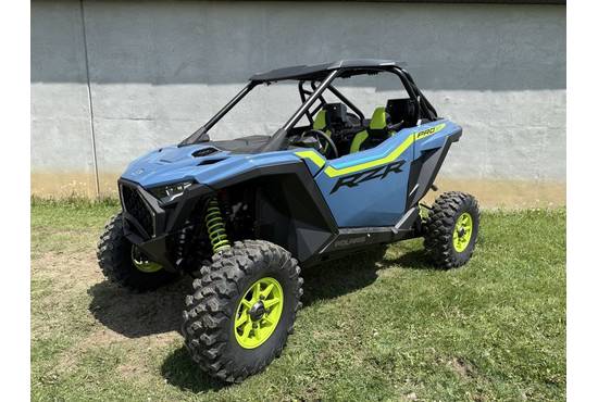 2025 rzr pro xp® ultimate