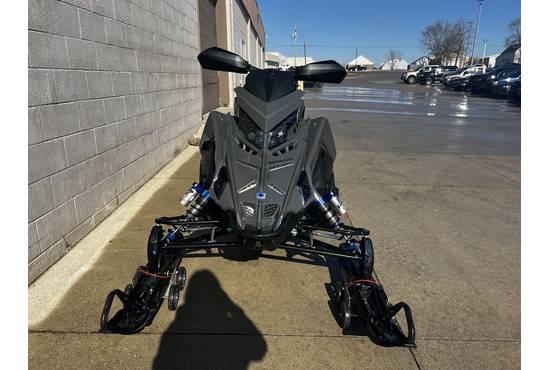 2025 650 Switchback Assault 146 Shadow Gray / Gloss Black