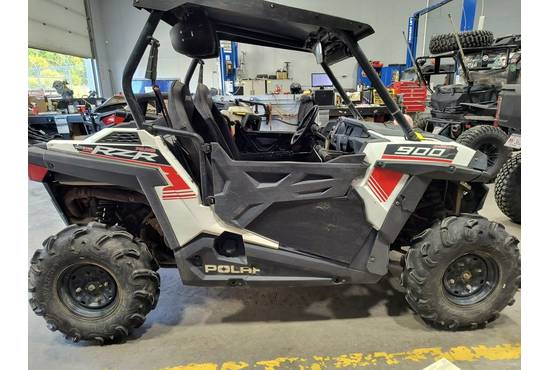 2016 RZR 900