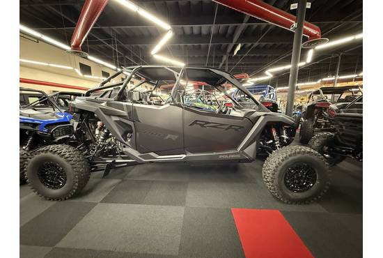 2025 RZR Pro R 4 Ultimate